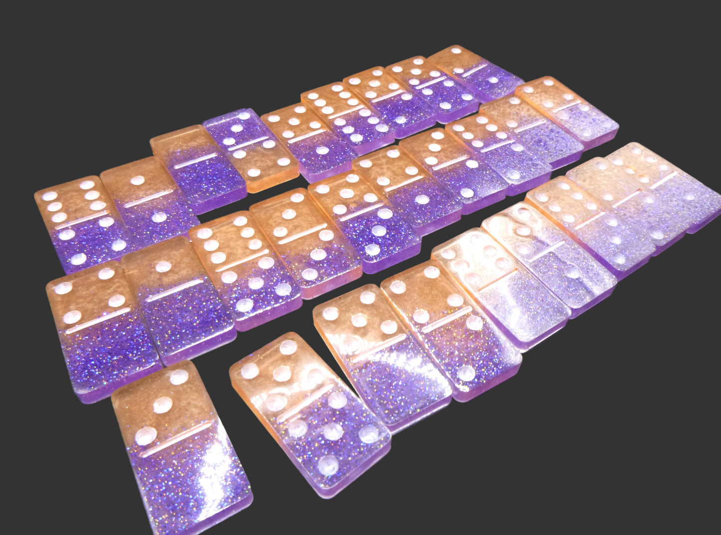 Dominos