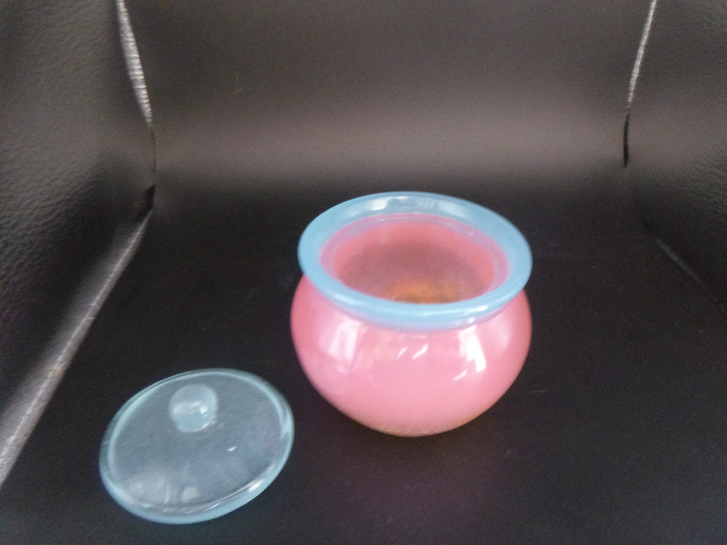Glow in the dark Pot