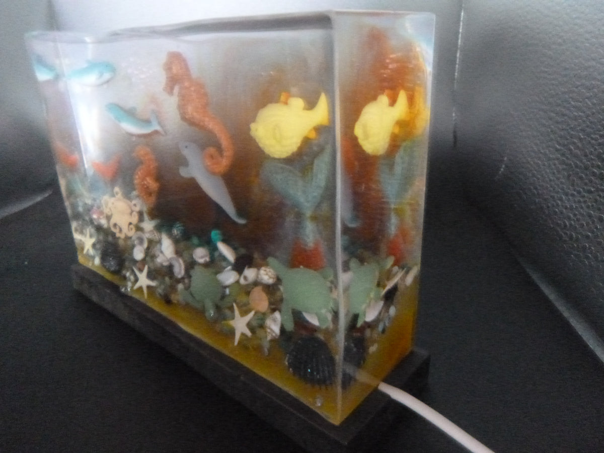 Light-up Aquarium